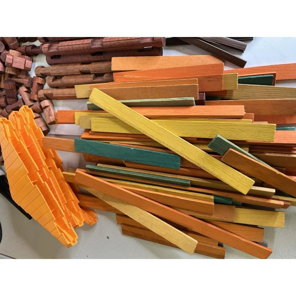 Lincoln Logs vintage lincoln